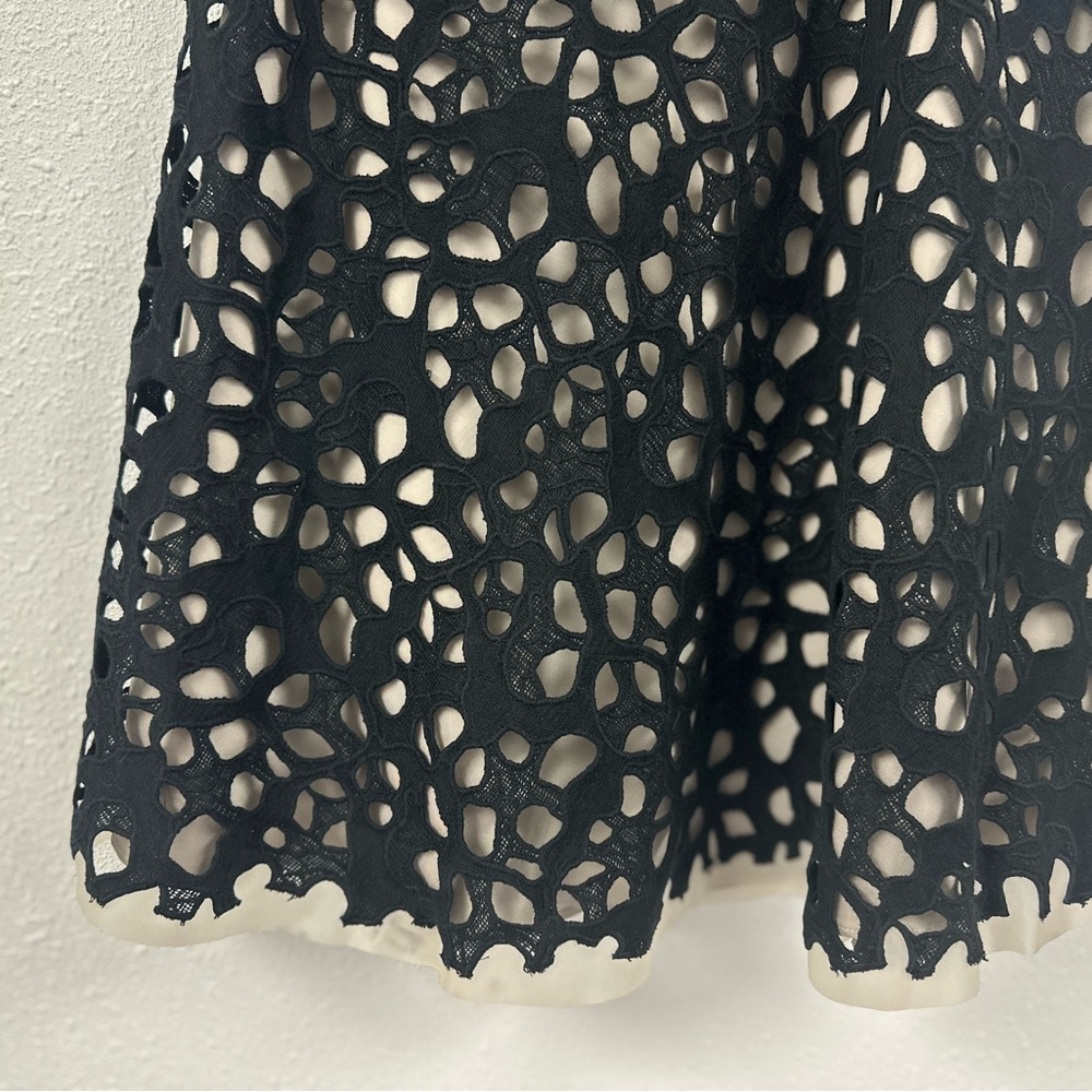 Elie Tahari Black and White A-Line Skirt - Picture 3 of 16